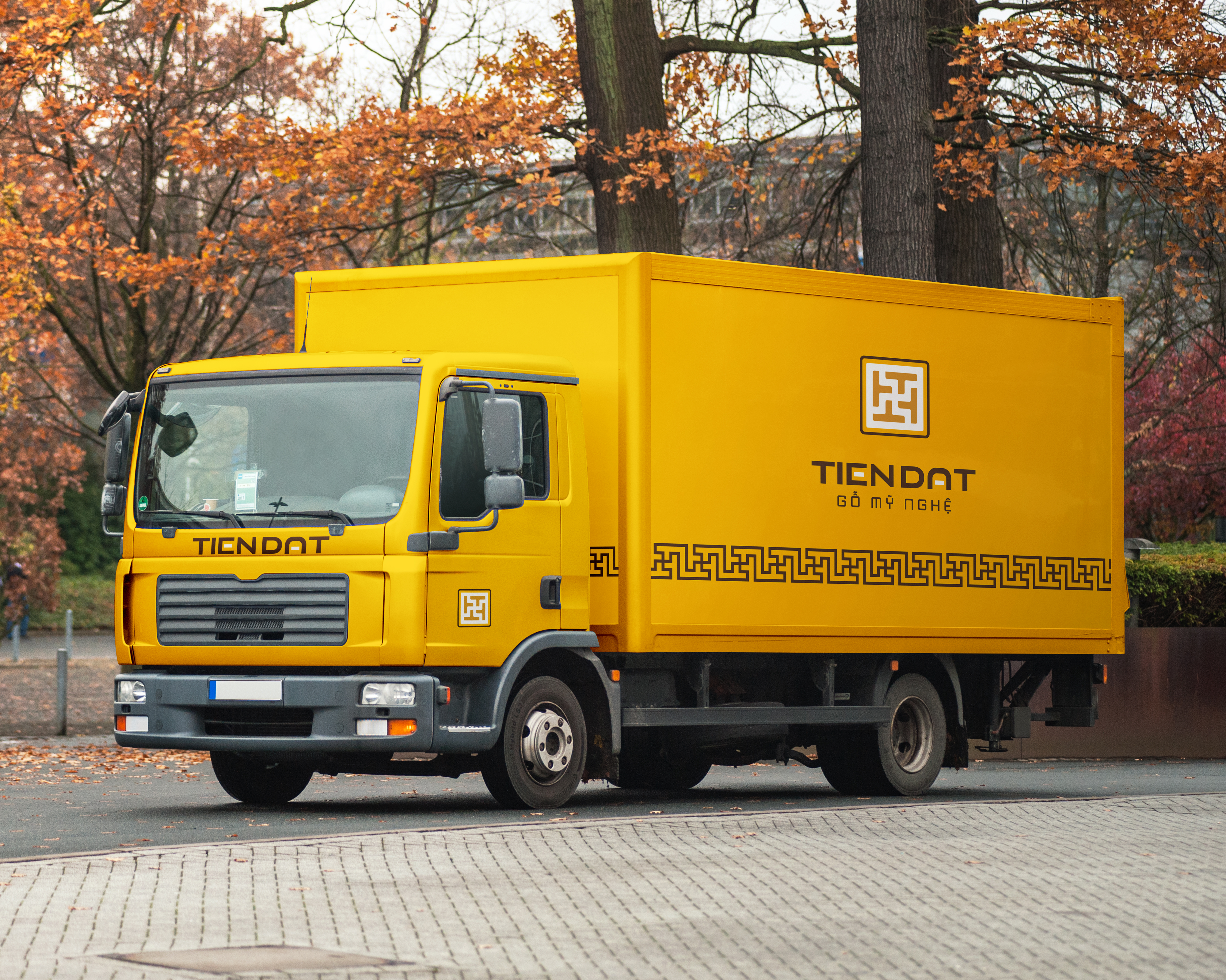 Đồ gỗ cao cấp, Sprint Vietnam, thiết kế thương hiệu, Tái thiết kế thương hiệu, thương hiệu đồ gỗ cao cấp, bộ nhận diện thương hiệu